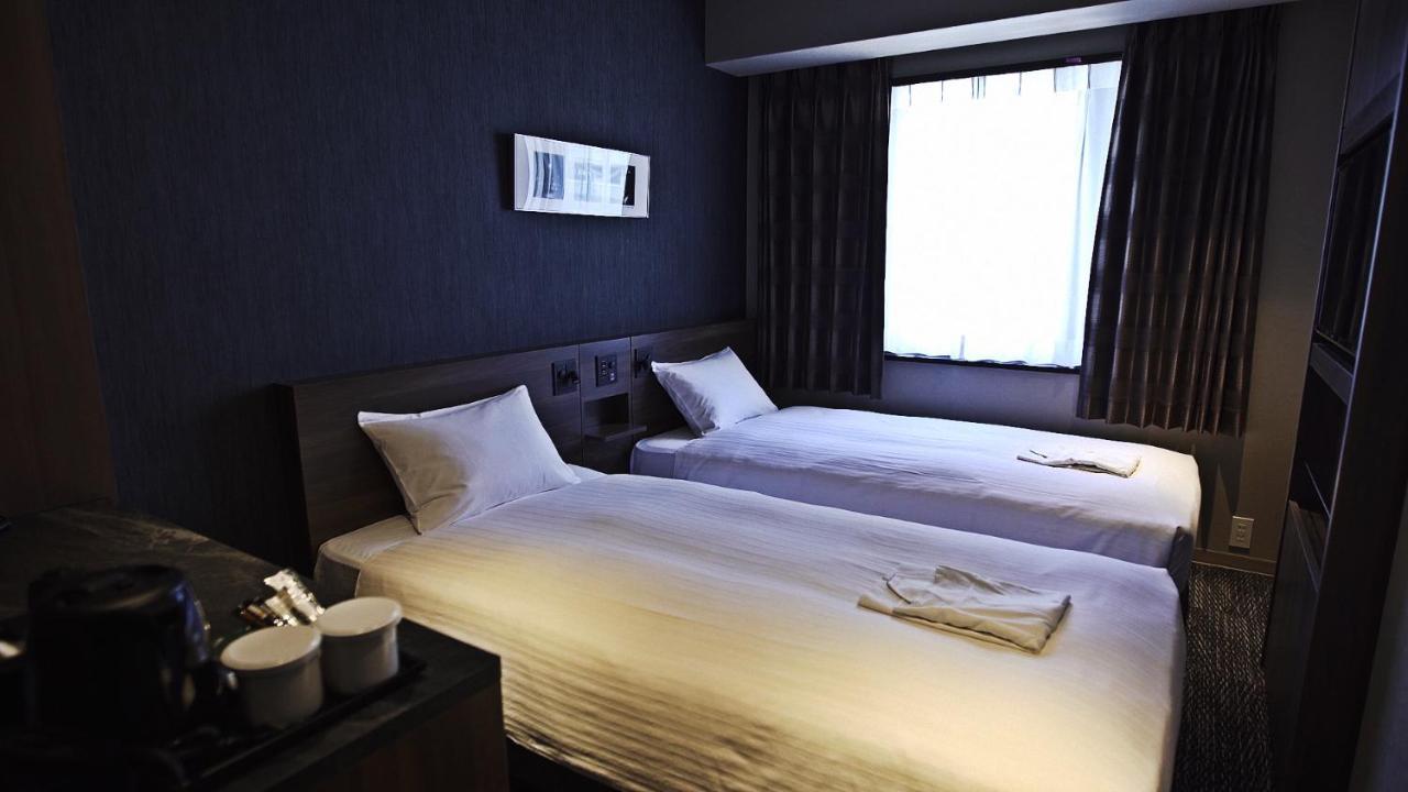Welina Hotel Premier Nakanoshima East Осака Экстерьер фото